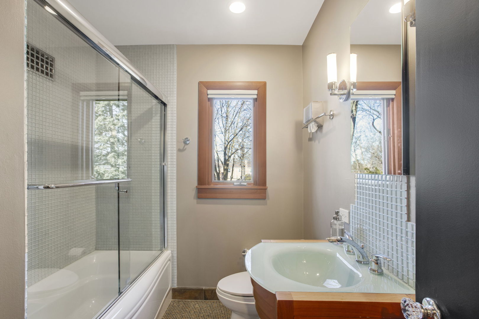 522 Uvedale Road Riverside, IL 60546 - Photo 30 of 41