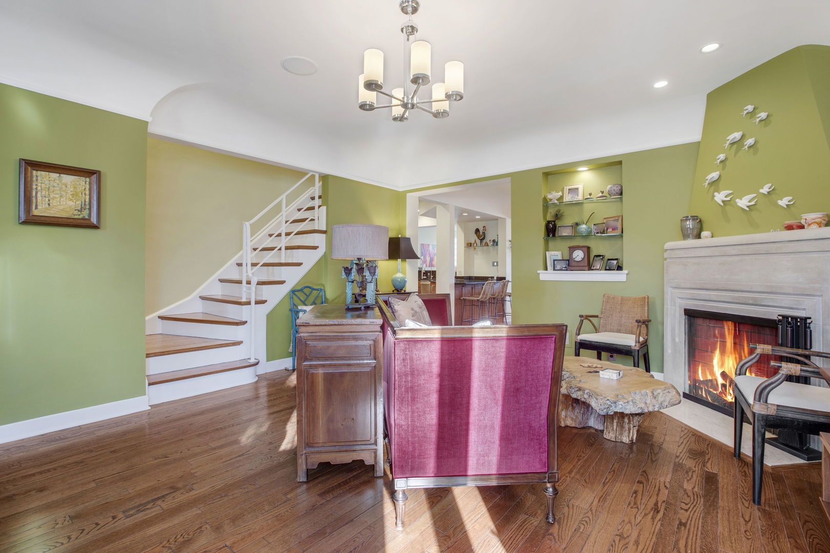 522 Uvedale Road Riverside, IL 60546 - Photo 4 of 41