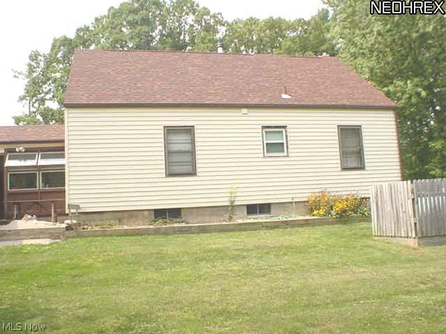 2109 Coon Road Akron, OH 44321 - Photo 9 of 12 The back of the home offers a great space for gathering with family and friends.