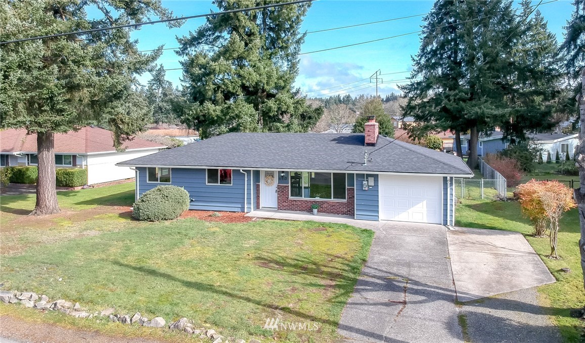 11713 Military Road Southwest Lakewood, WA 98498 - Photo 3 of 37 Gallery Image 3