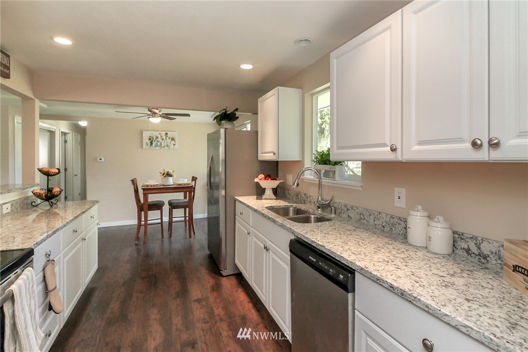 11713 Military Road Southwest Lakewood, WA 98498 - Photo 21 of 37 Gallery Image 21