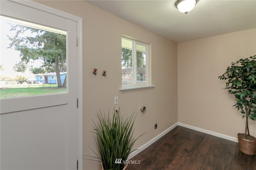 11713 Military Road Southwest Lakewood, WA 98498 - Photo 23 of 37 Gallery Image 23