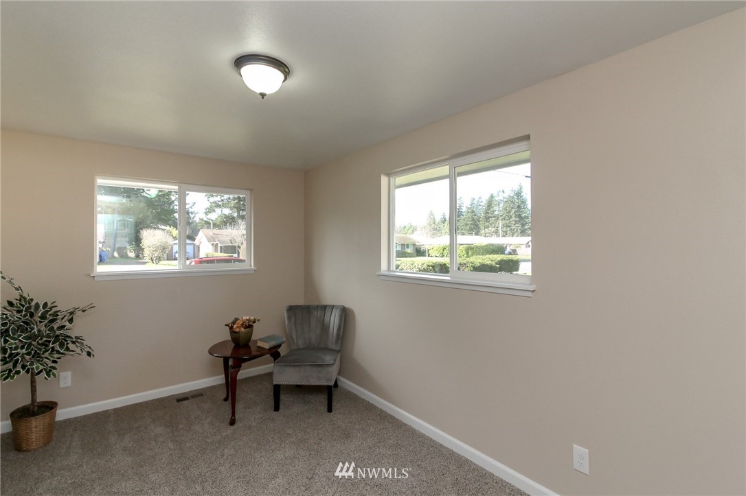 11713 Military Road Southwest Lakewood, WA 98498 - Photo 32 of 37 Gallery Image 32