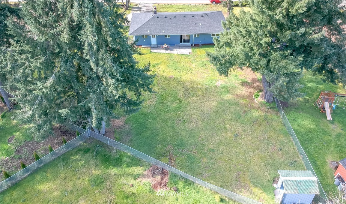 11713 Military Road Southwest Lakewood, WA 98498 - Photo 5 of 37 Gallery Image 5
