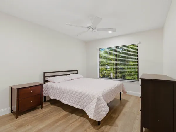 $1,888,000 | 825 Dogwood Drive, Delray Beach, FL 33483