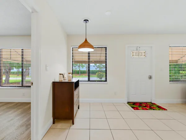 $1,888,000 | 825 Dogwood Drive, Delray Beach, FL 33483