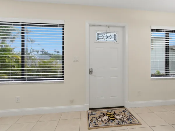 $1,888,000 | 825 Dogwood Drive, Delray Beach, FL 33483