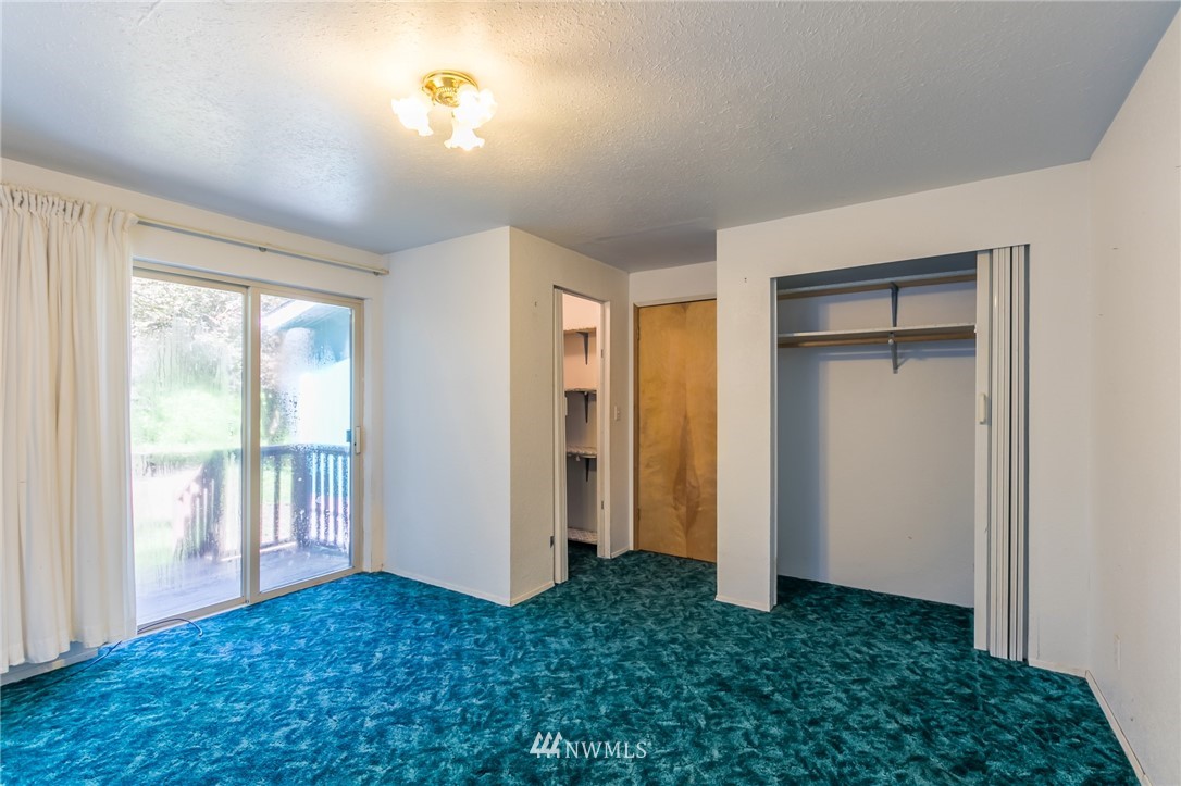 4002 Delphi Road Southwest Olympia, WA 98512 - Photo 12 of 25 Gallery Image 12
