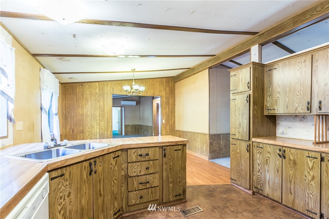 4002 Delphi Road Southwest Olympia, WA 98512 - Photo 20 of 25 Gallery Image 20