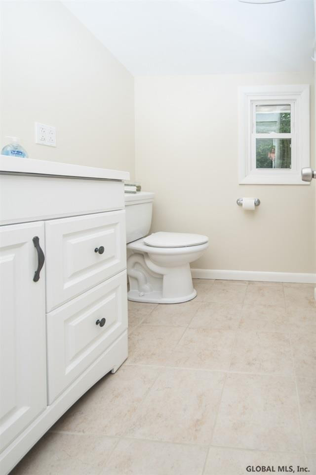 12 Andover Road Bethlehem, NY 12159 - Photo 20 of 25 Photo 20