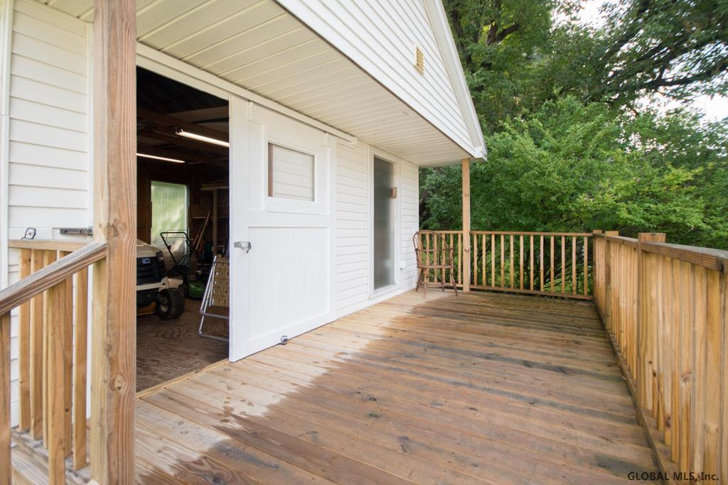 12 Andover Road Bethlehem, NY 12159 - Photo 22 of 25 Photo 22