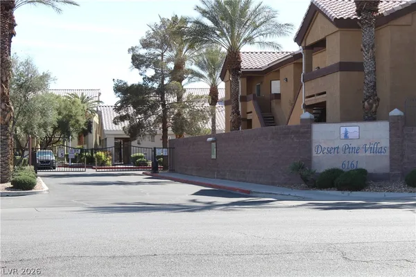 $1,450 | 6156 Pine Villa Avenue, Unit 201, Las Vegas, NV 89108