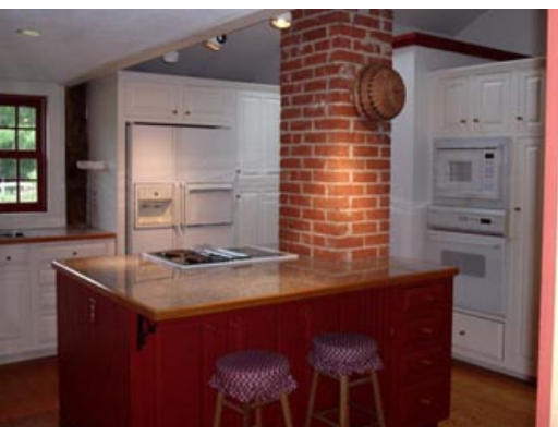 742 Glendale Road Wilbraham, MA 01095 - Photo 5 of 6 Gallery Image 5