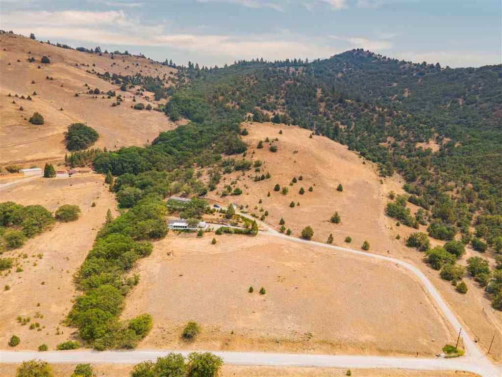 8402 Faith Road Montague, CA 96064 - Photo 26 of 27 Gallery Image 26