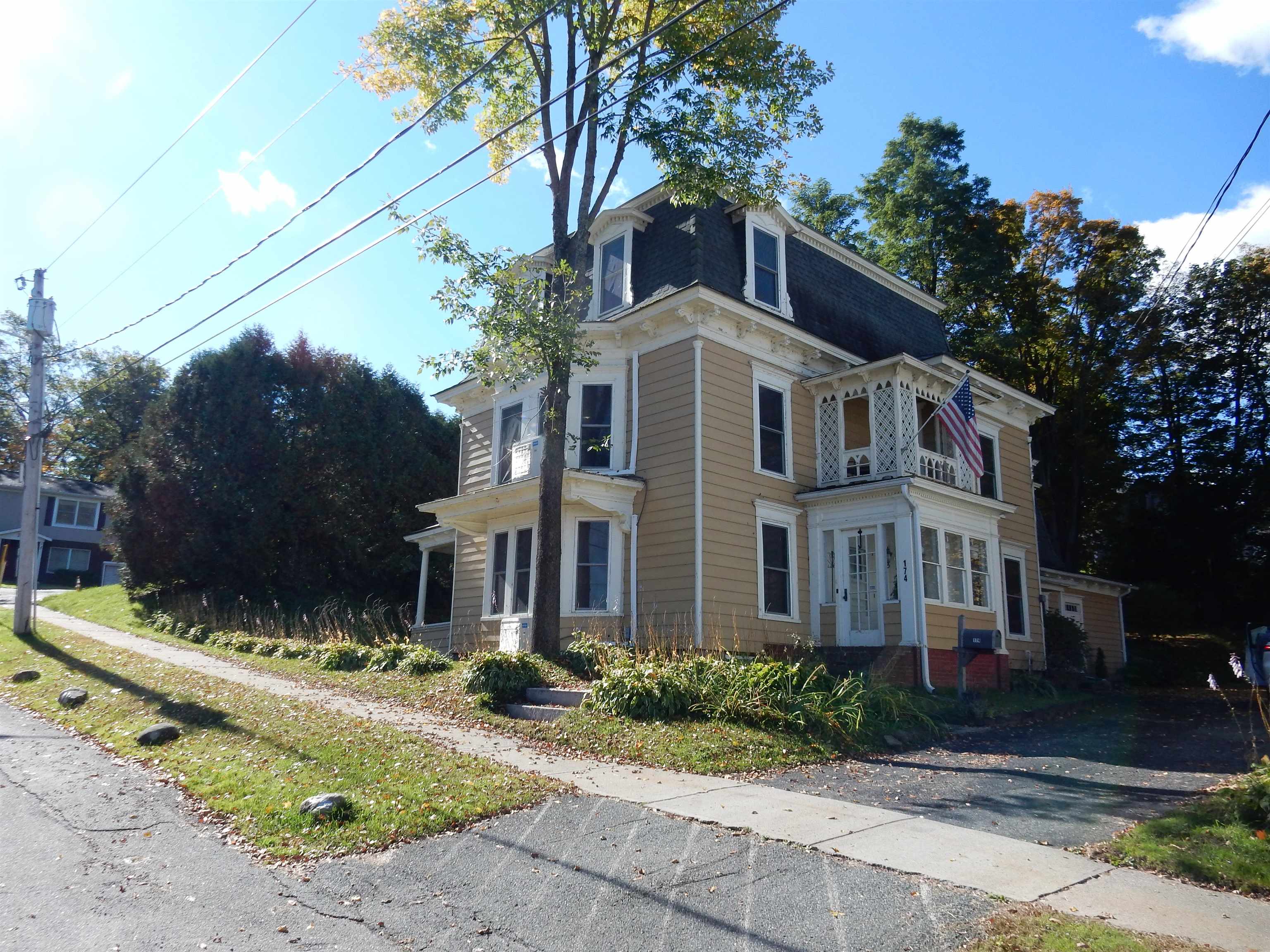 174 3rd Street Newport, VT 05855 - Photo 4 of 46 Gallery Image 4