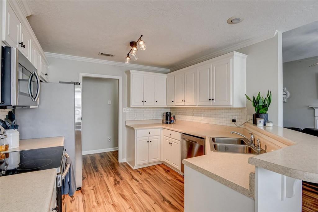 654 Butler Springs Circle Grovetown, GA 30813 - Photo 14 of 33