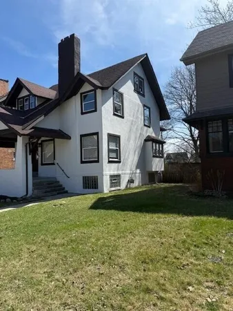 $3,000 | 54 Massachusetts Street, Highland Park, MI 48203