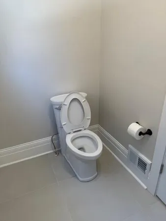 $3,000 | 54 Massachusetts Street, Highland Park, MI 48203