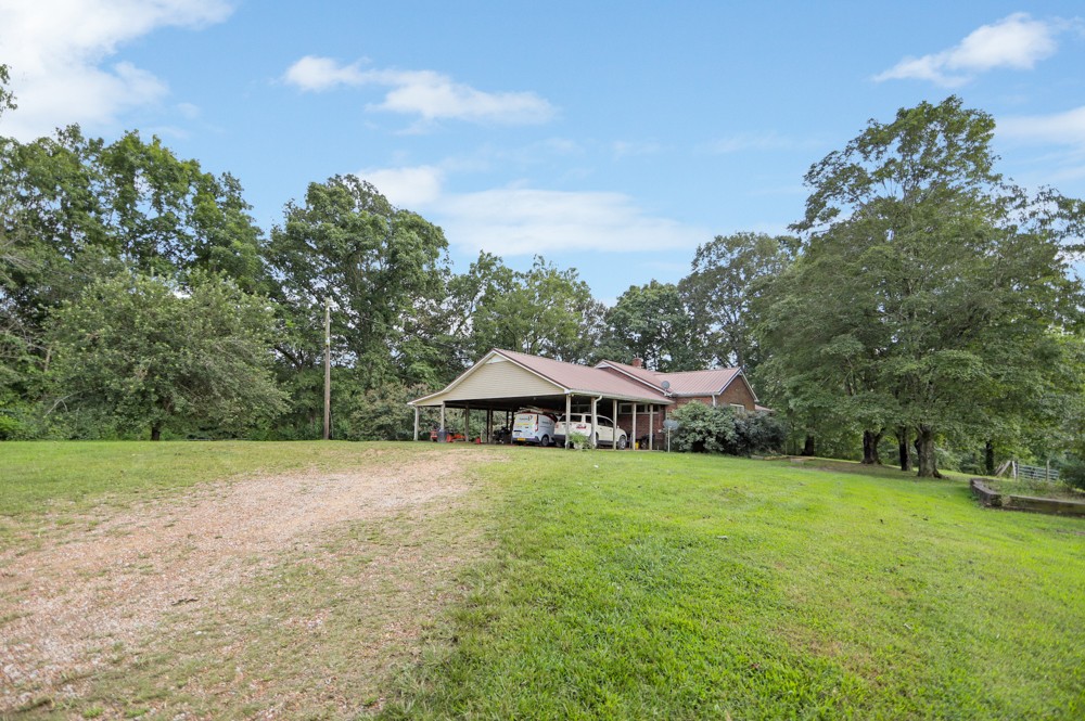 7826 Grover Vaughn Road Lyles, TN 37098 - Photo 11 of 40 Gallery Image 11
