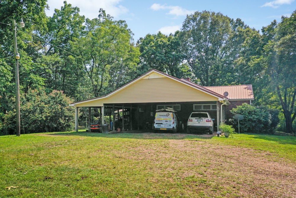 7826 Grover Vaughn Road Lyles, TN 37098 - Photo 13 of 40 Gallery Image 13