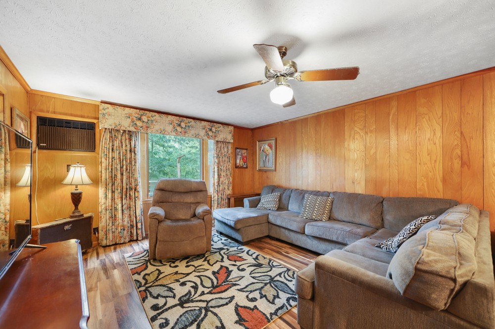 7826 Grover Vaughn Road Lyles, TN 37098 - Photo 23 of 40 Gallery Image 23