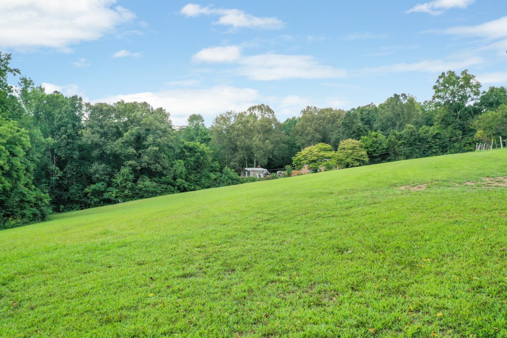7826 Grover Vaughn Road Lyles, TN 37098 - Photo 38 of 40 Gallery Image 38