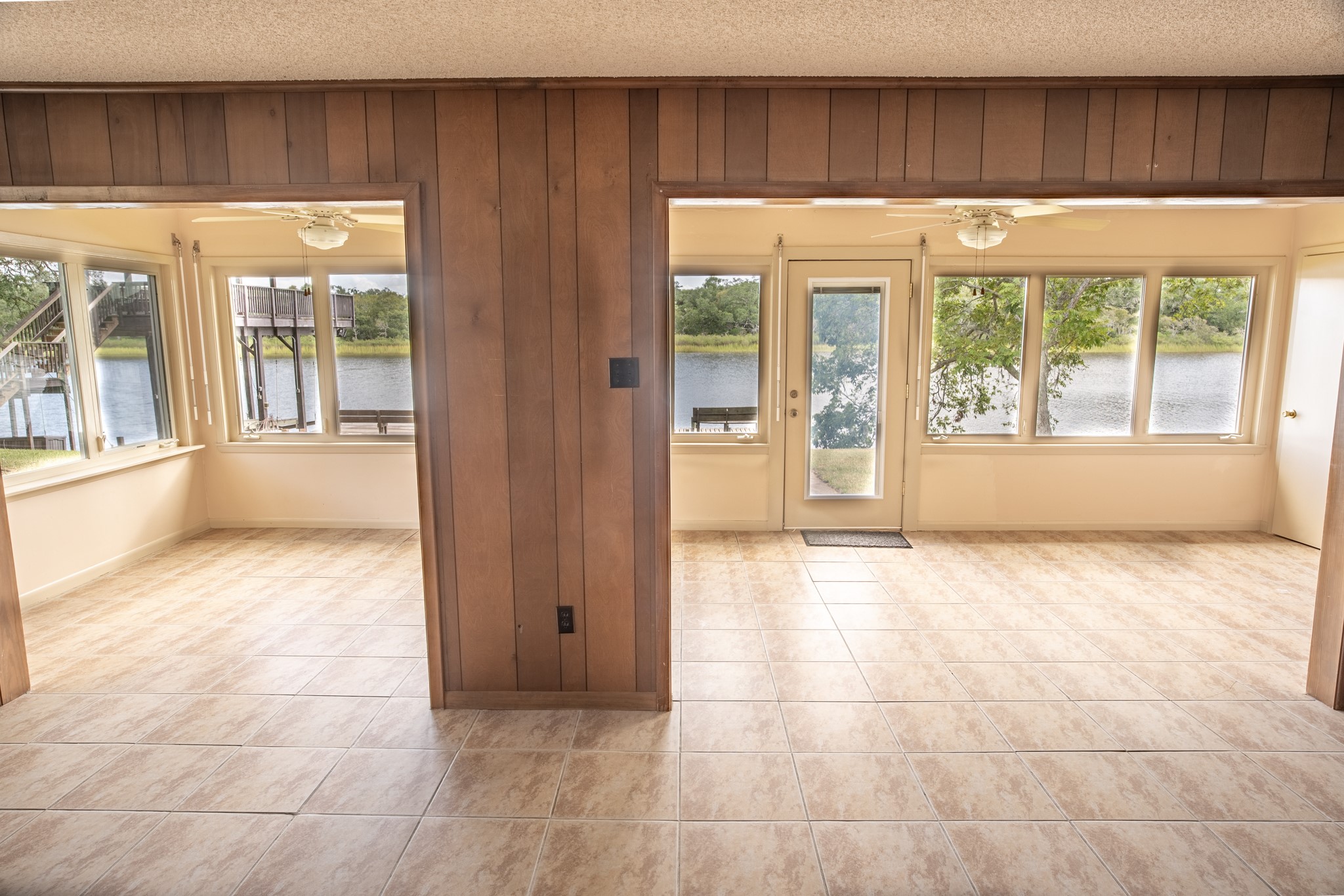 4611 Rio Drive Brazoria, TX 77422 - Photo 10 of 39 Updated Windows all around