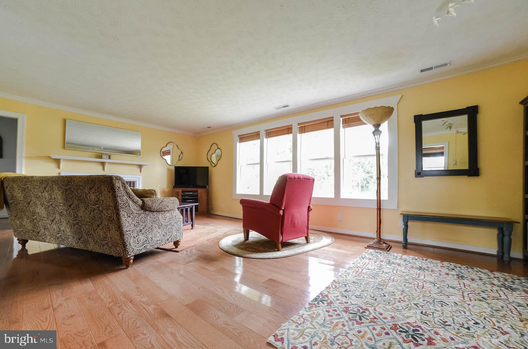 18315 Point Lookout Road Park Hall, MD 20667 - Photo 26 of 61 Family room