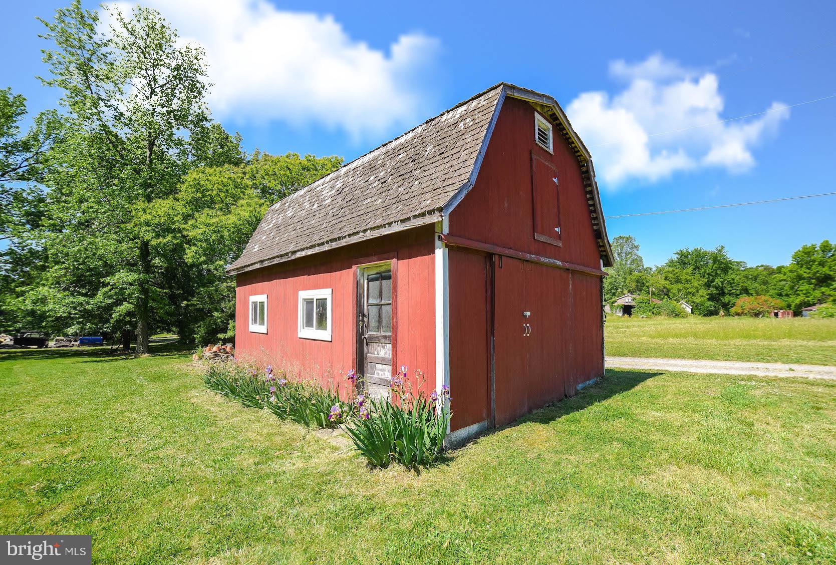 18315 Point Lookout Road Park Hall, MD 20667 - Photo 4 of 61 This barn is adorable!