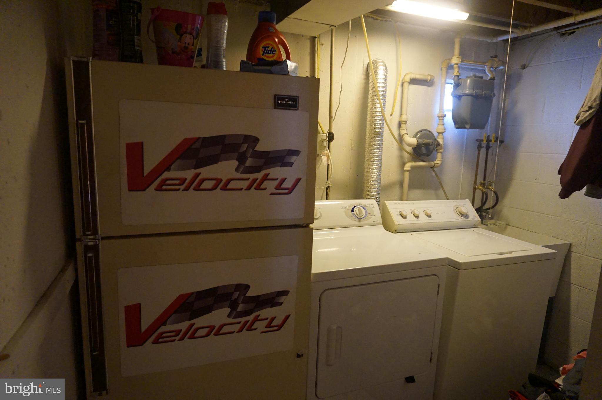 3852 Fairdale Road Philadelphia, PA 19154 - Photo 22 of 25 Laundry Room