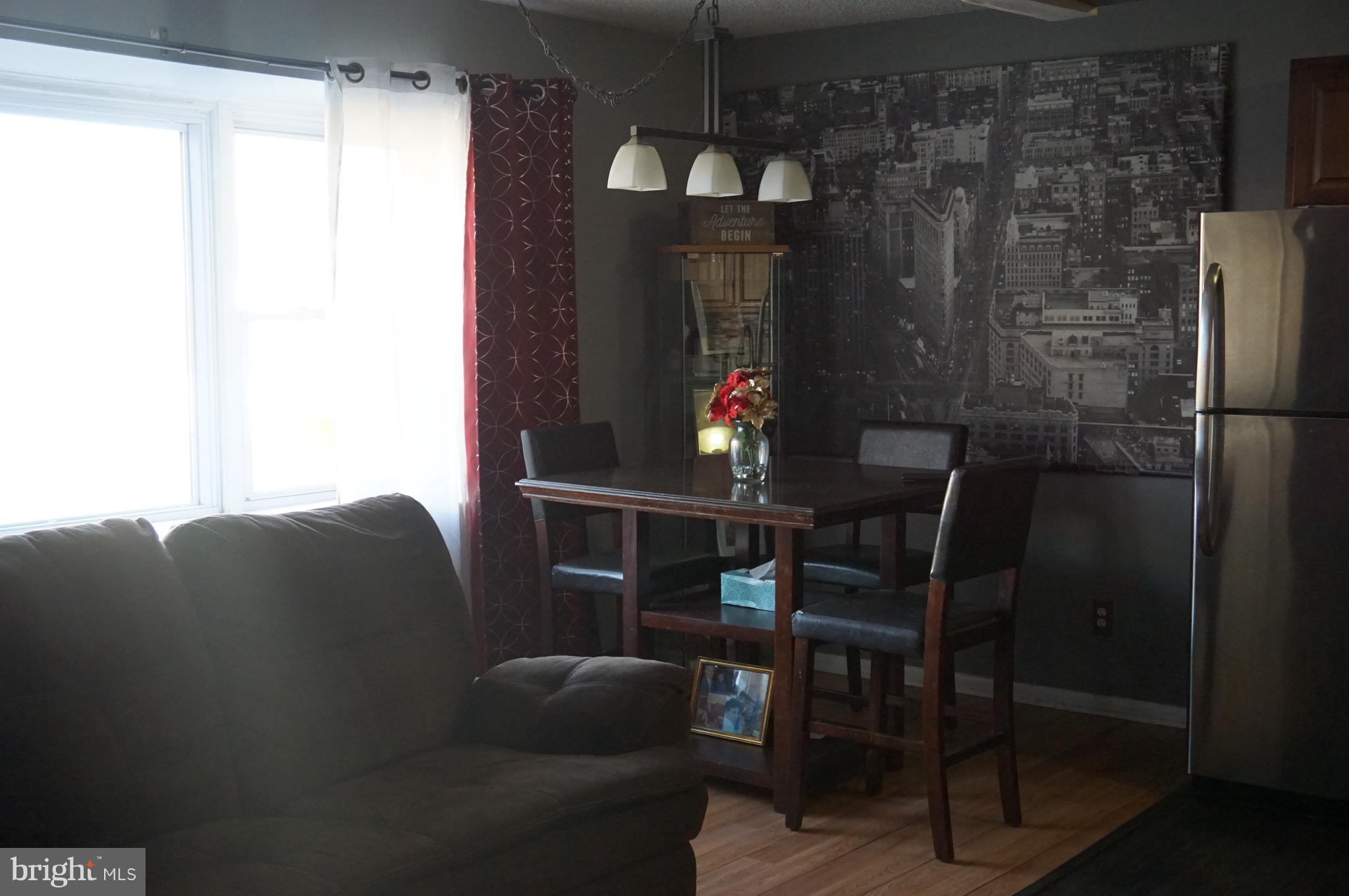 3852 Fairdale Road Philadelphia, PA 19154 - Photo 6 of 25 Dining Area