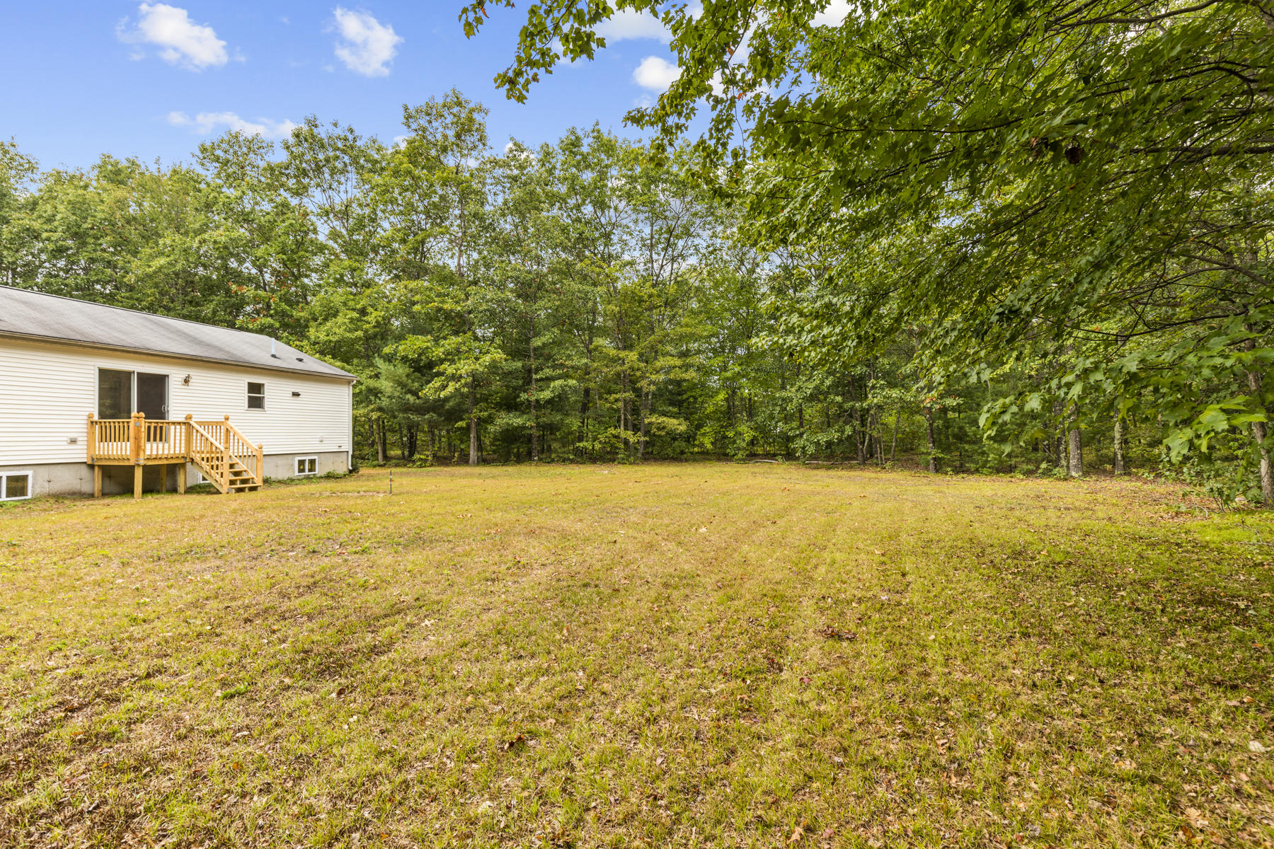 25 Middle Road Kennebunk, ME 04043 - Photo 4 of 37 188A2188