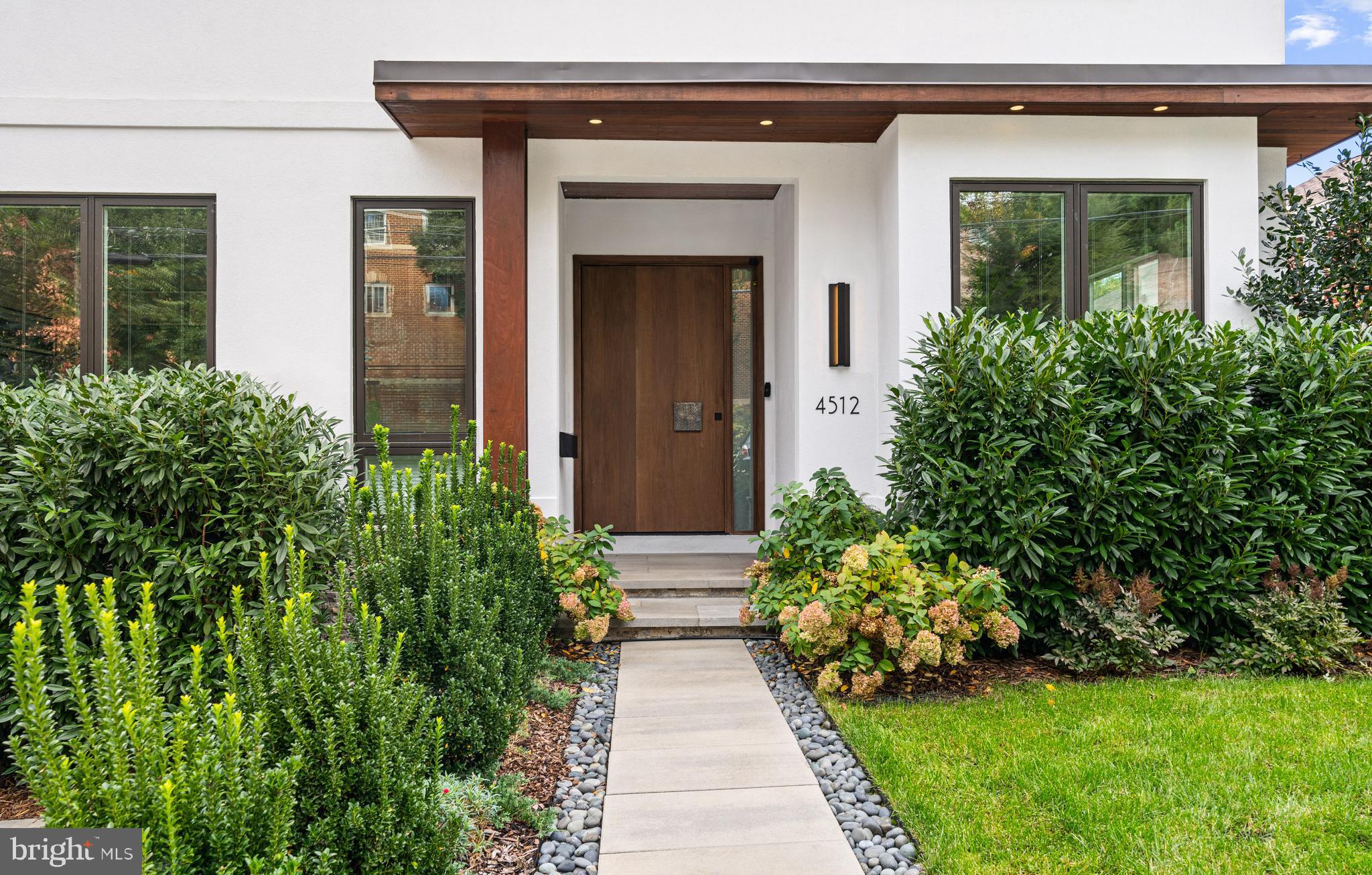 4512 Salem Ln Northwest  