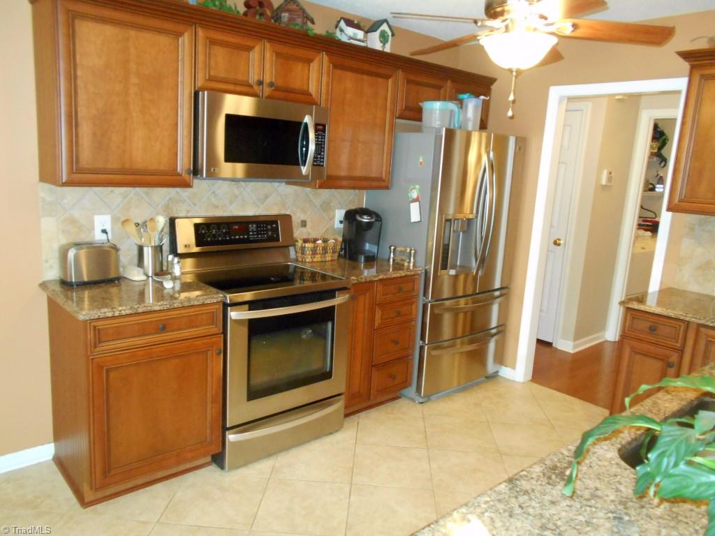 4301 Shade Tree Court High Point, NC 27265 - Photo 9 of 23 Lots of cabinet and counter top space