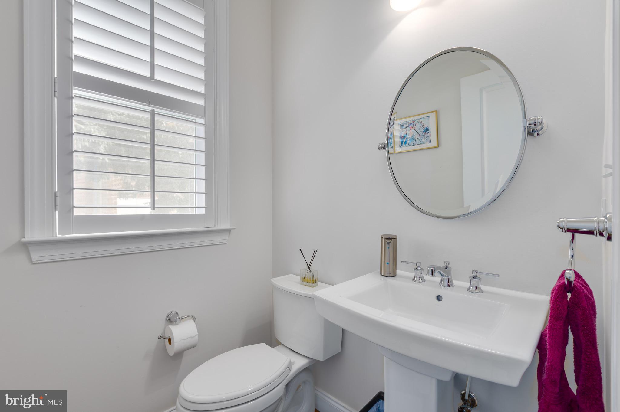 18 South Roberts Road Bryn Mawr, PA 19010 - Photo 8 of 48