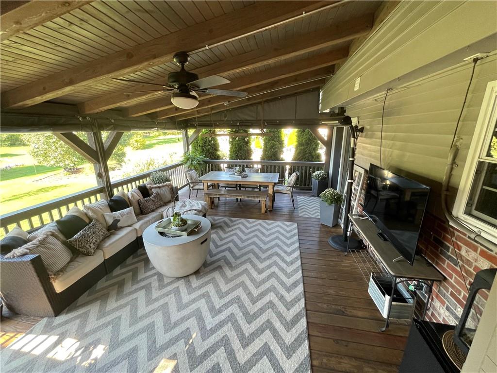 376 Center Grange Road Monaca, PA 15061 - Photo 19 of 25 Gallery Image 19