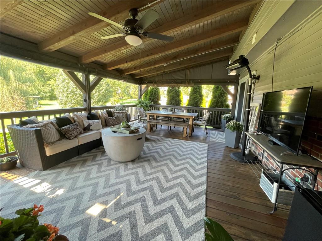 376 Center Grange Road Monaca, PA 15061 - Photo 21 of 25 Gallery Image 21