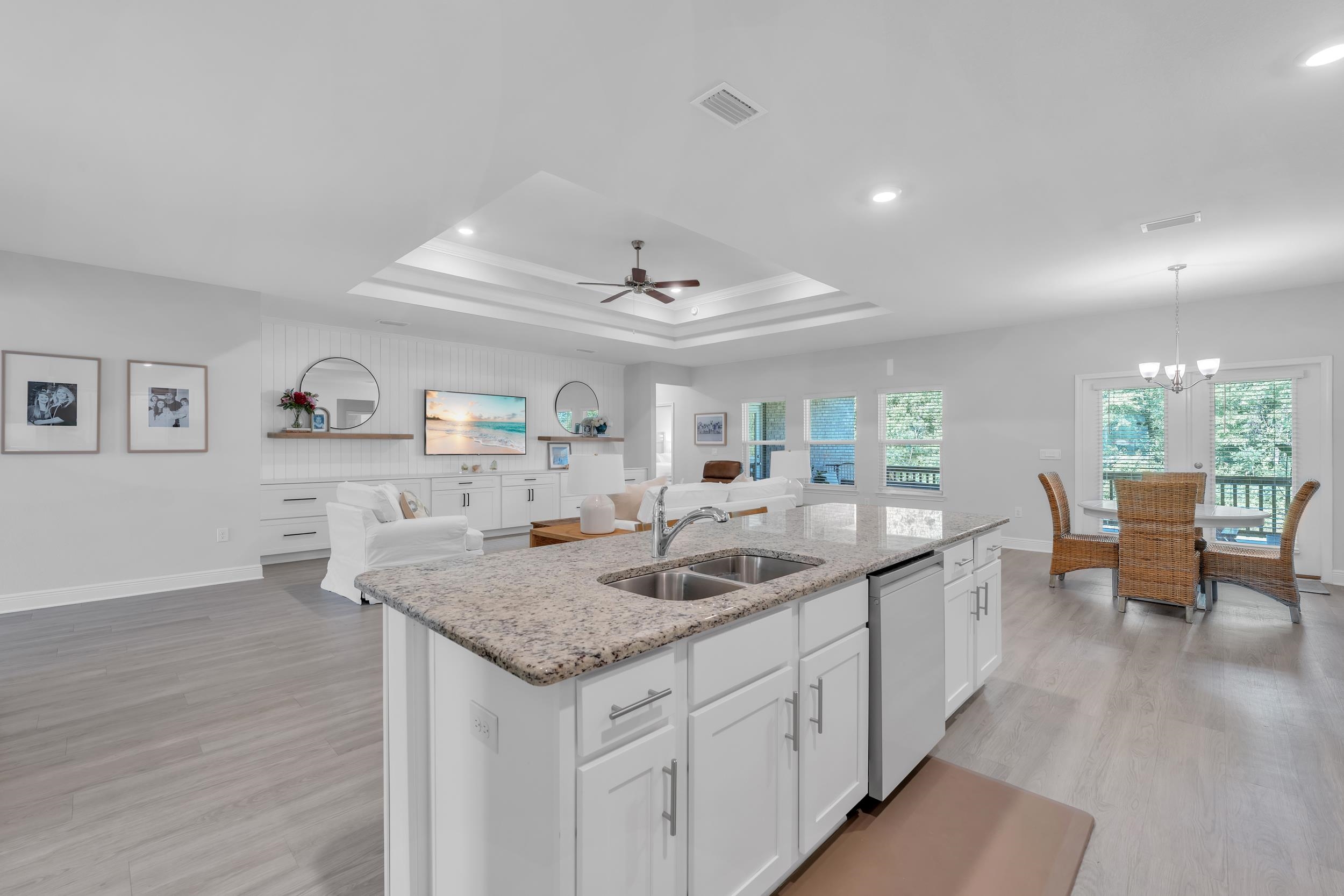 8774 Primland Boulevard Foley, AL 36535 - Photo 13 of 49 Kitchen