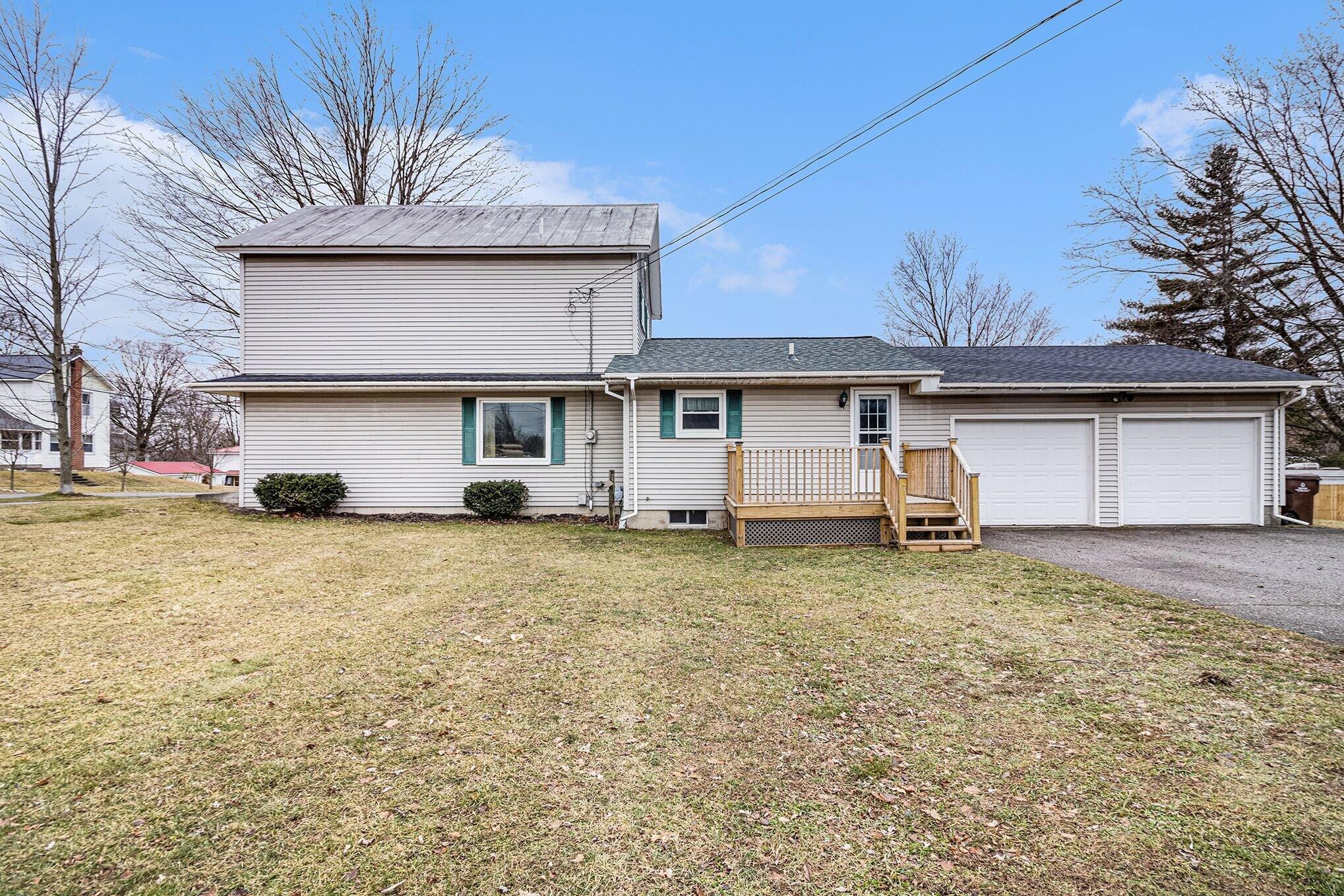 361 Liberty Street Muir, MI 48860 - Photo 5 of 29 023__mg_9448_400