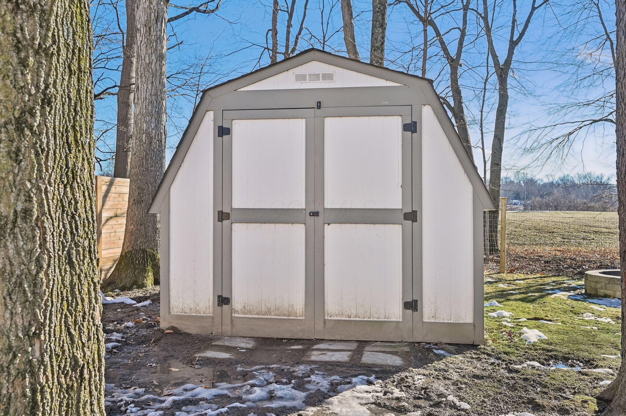 274 Hawthorn Road Southwest Pataskala, OH 43062 - Photo 42 of 46 Shed