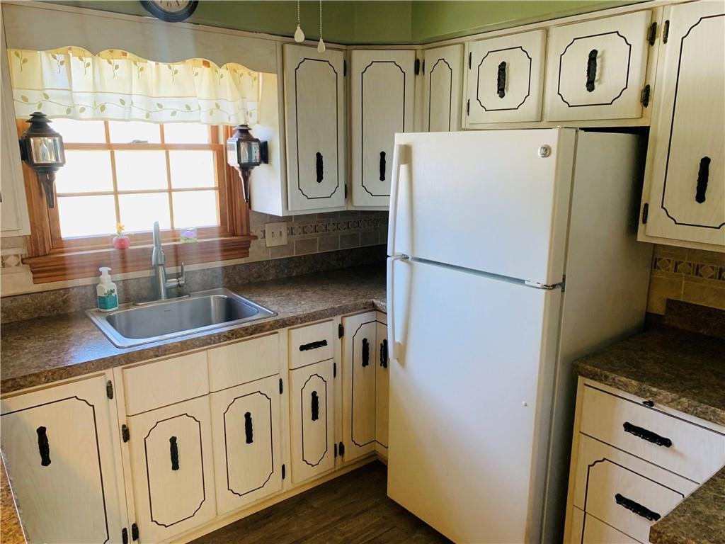 1225 Fallen Timber Road Elizabeth, PA 15037 - Photo 11 of 25 Gallery Image 11