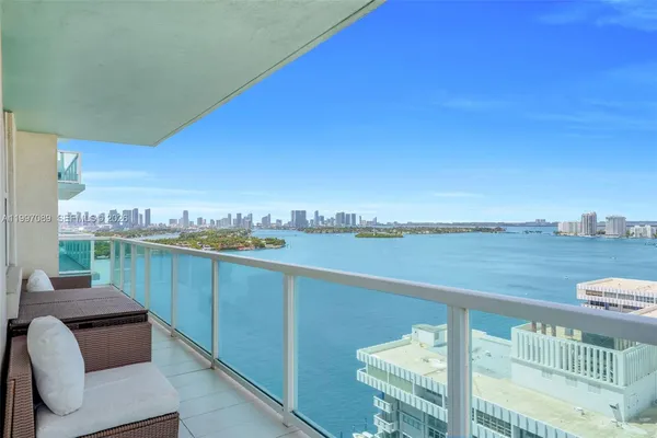 $6,350 | 650 West Avenue, Unit 1912, Miami Beach, FL 33139