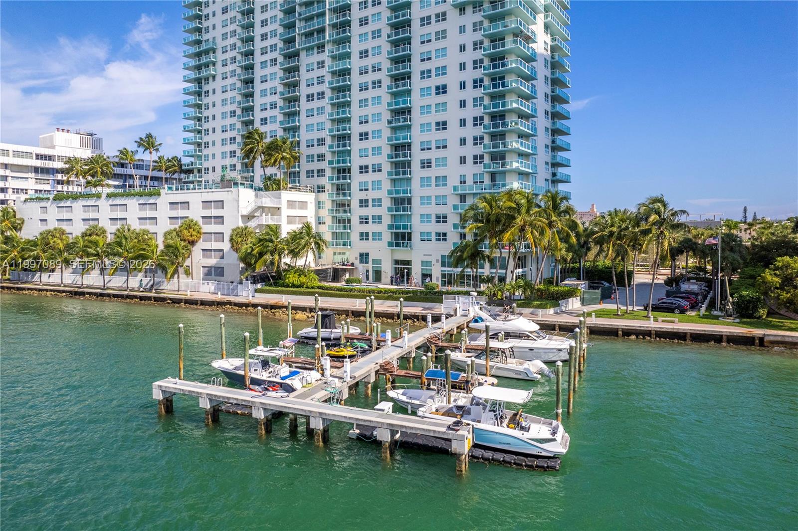 650 West Avenue, Unit 1912 Miami Beach, FL 33139 - Photo 21 of 35