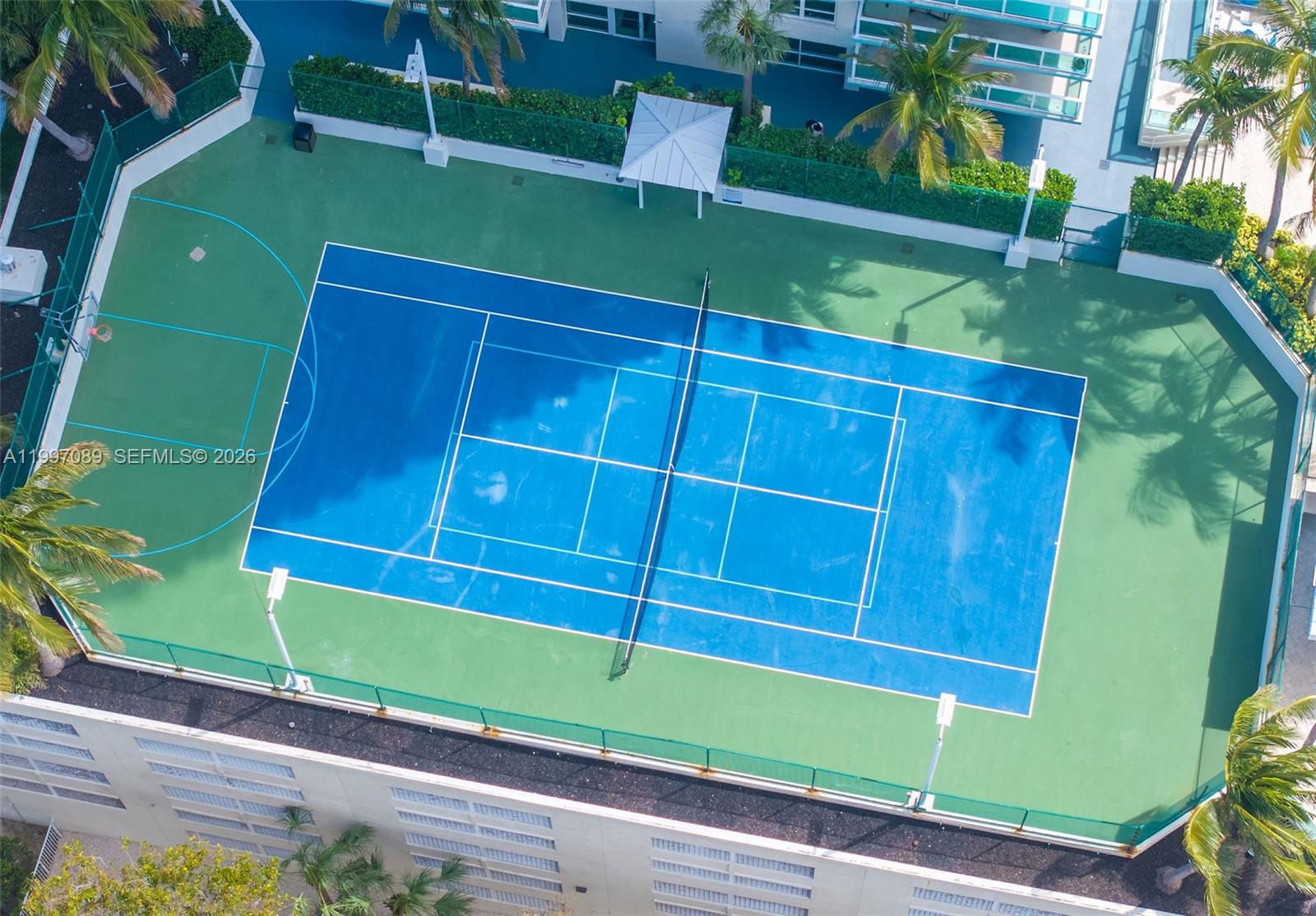 650 West Avenue, Unit 1912 Miami Beach, FL 33139 - Photo 24 of 35