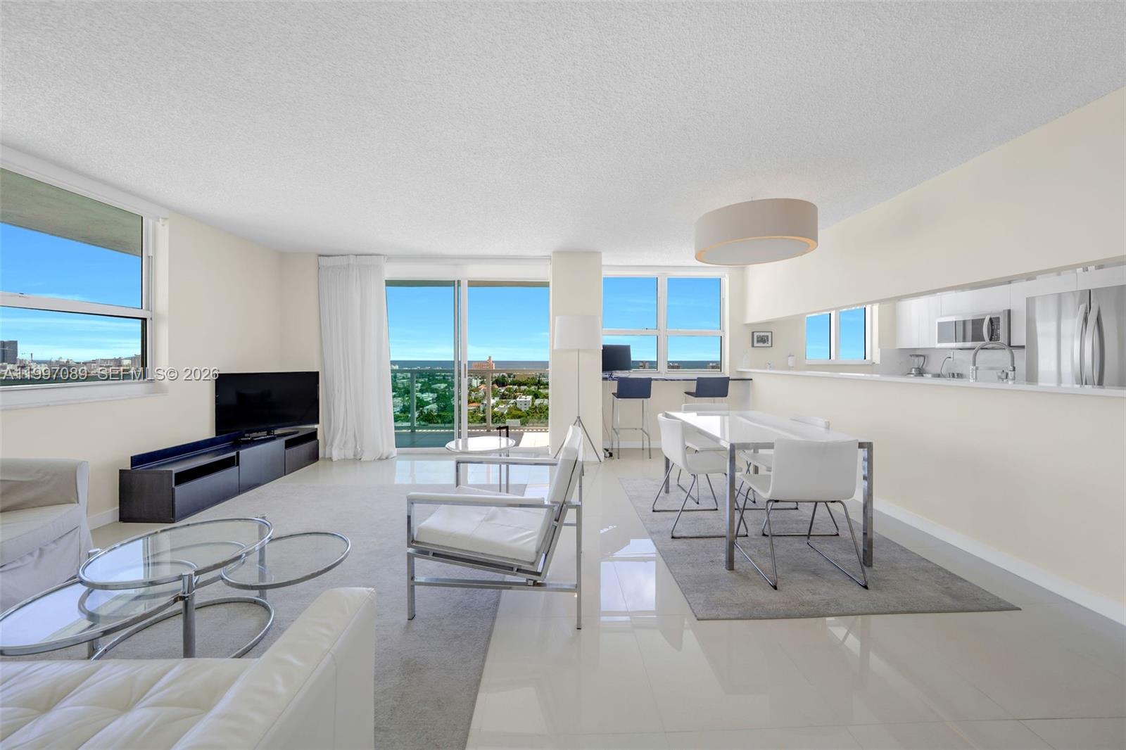 650 West Avenue, Unit 1912 Miami Beach, FL 33139 - Photo 4 of 35