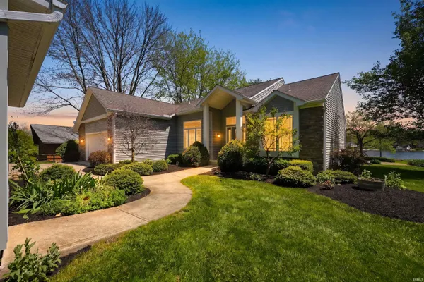 $724,900 | 8050 North Brown Road, Columbia City, IN 46725