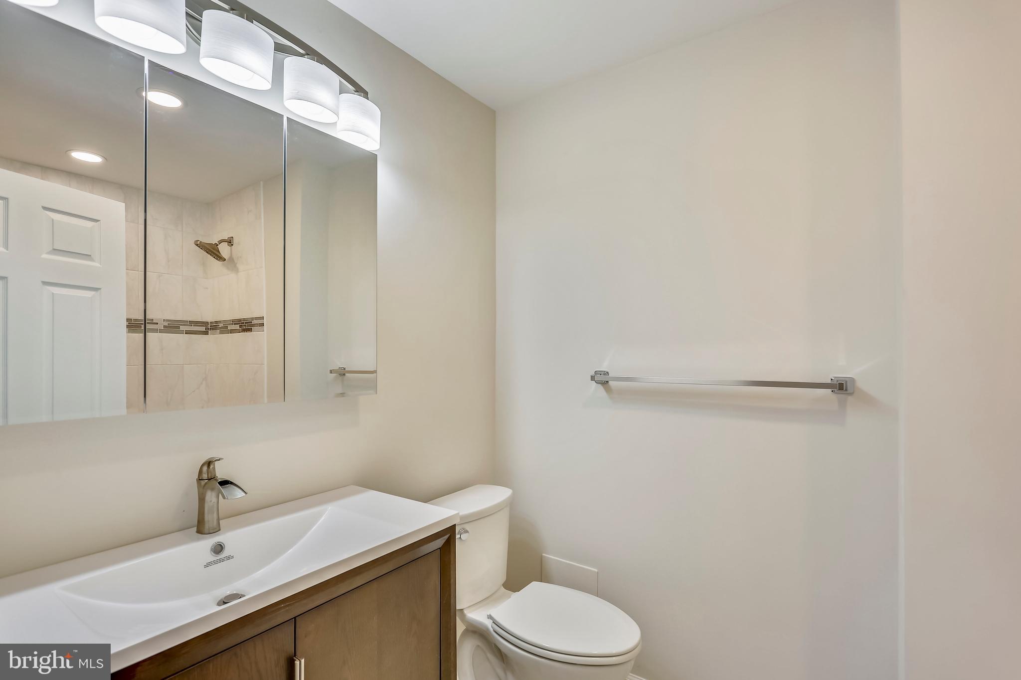 1001 Jackson Road Silver Spring, MD 20904 - Photo 12 of 28 Hall Bath