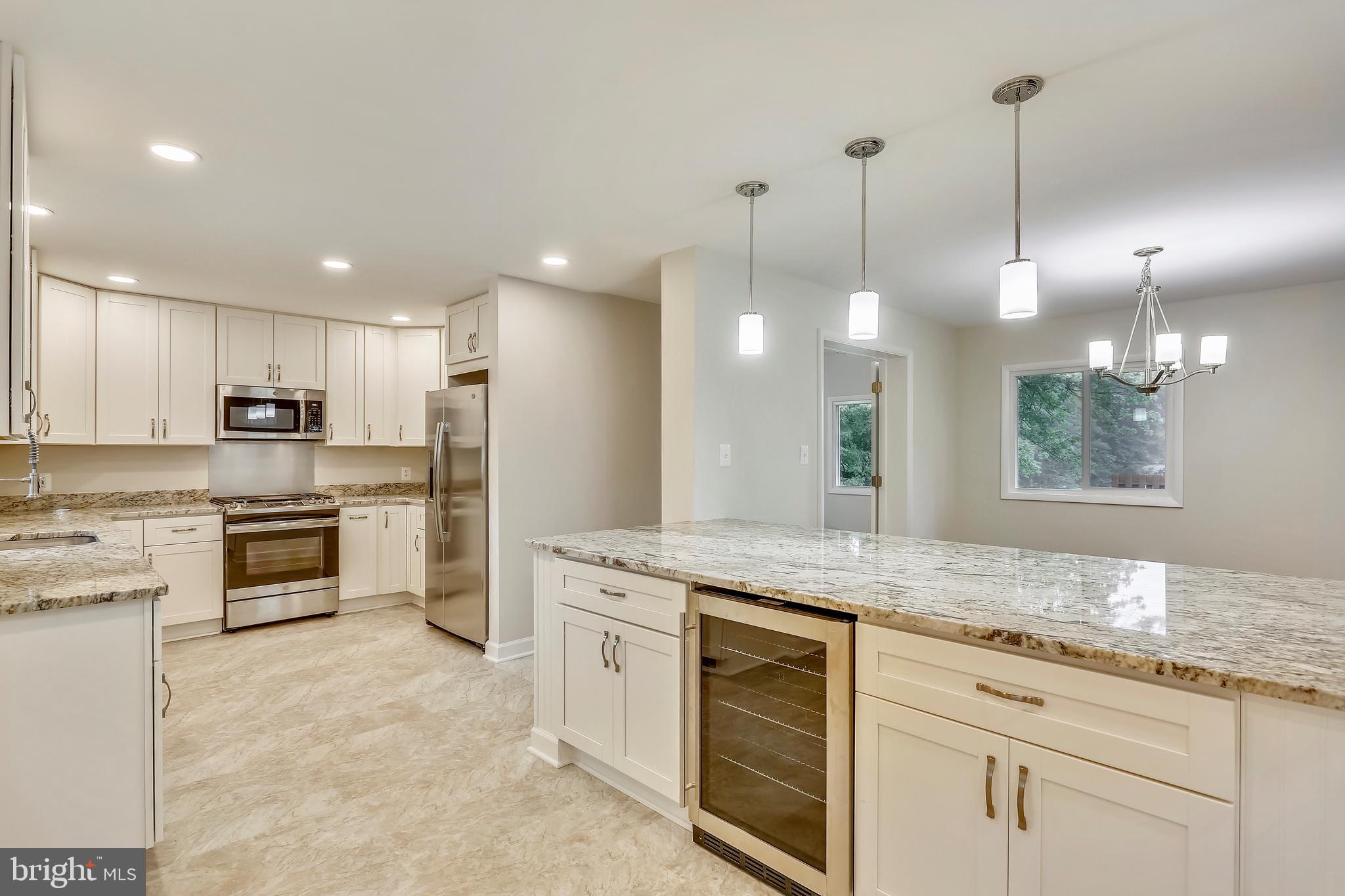 Huge Kitchen Island w/ Beverage/Wine Cooler