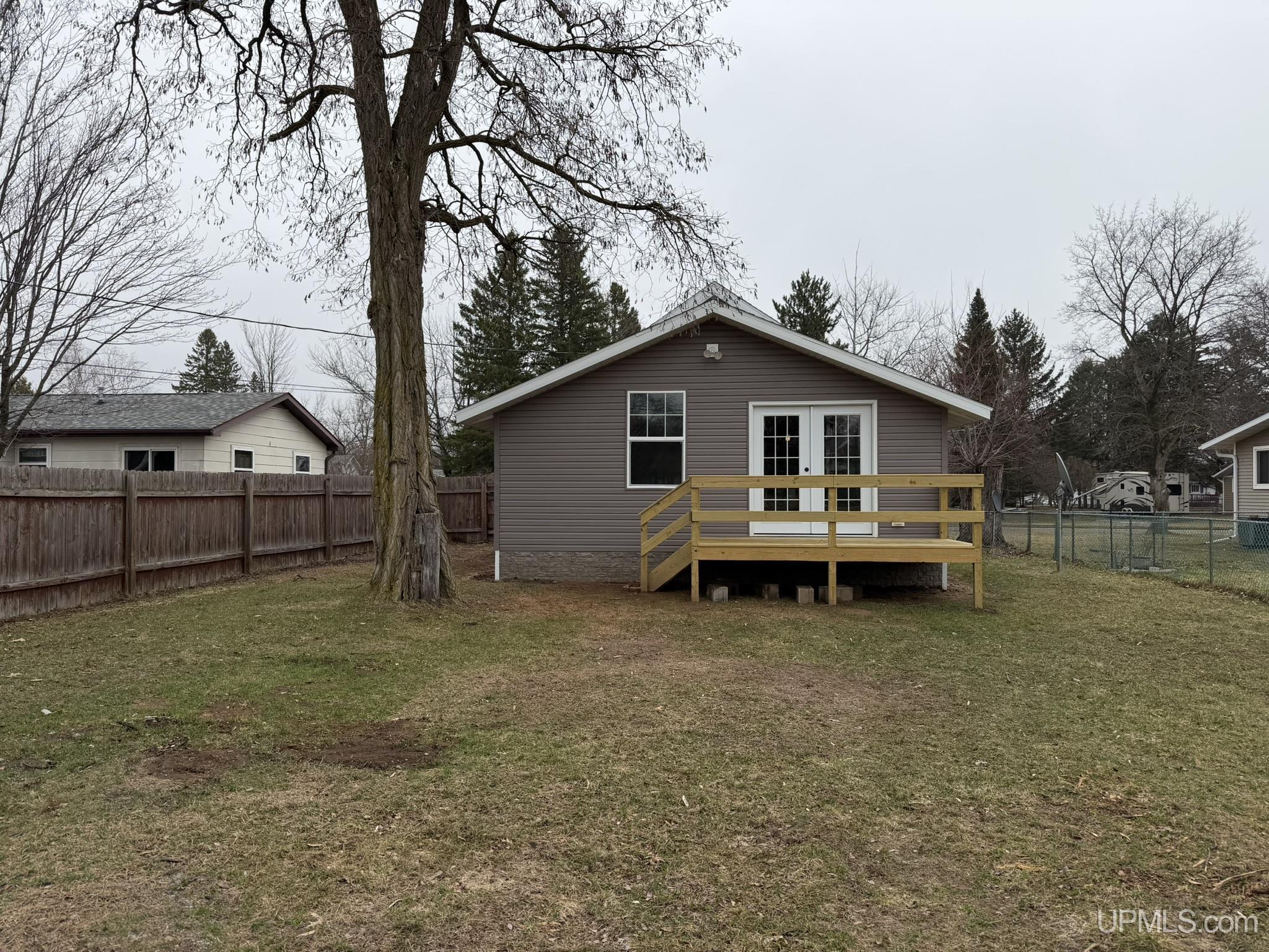 412 Case Street Kingsford, MI 49802 - Photo 25 of 30
