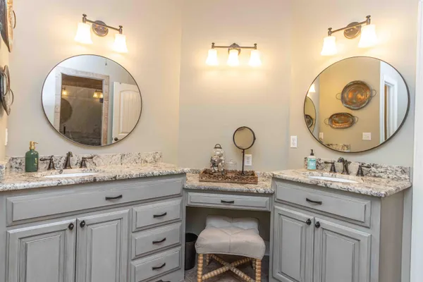 $459,000 | 47 Fairway Place, Selmer, TN 38375